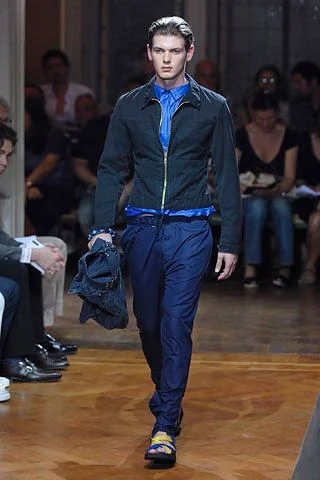 Look 25